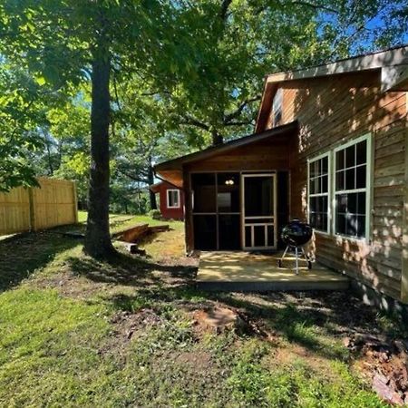 The Hideaway At Bear Mountain Log Cabins Eureka Springs Exterior foto